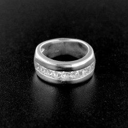 Stříbrný prsten R543